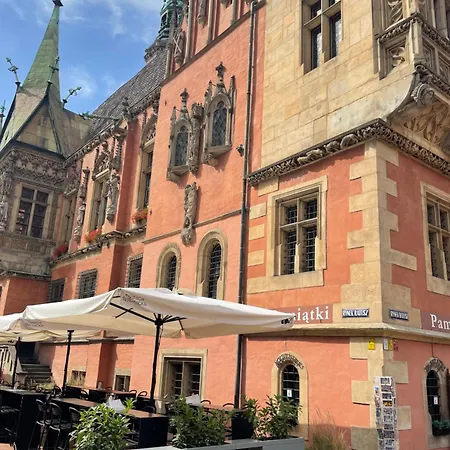 Beige Mood * Wroclaw