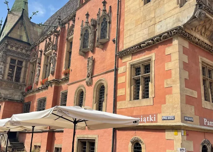 Beige Mood * Wroclaw